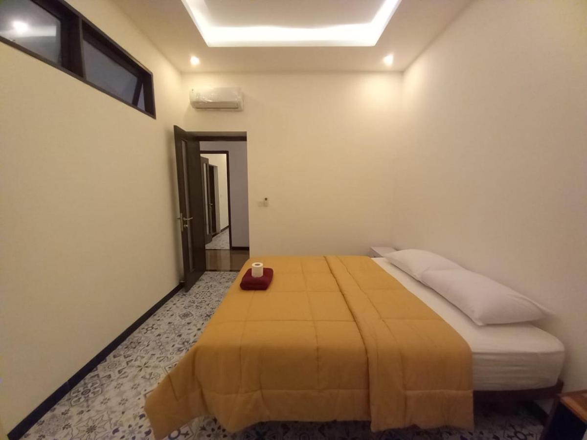 Rumah Wj Rooms And Suites 울루와뚜 외부 사진